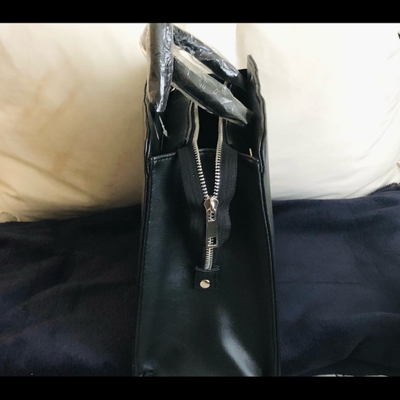 Micheal Germain Leather Handbag - Picture 4 of 5